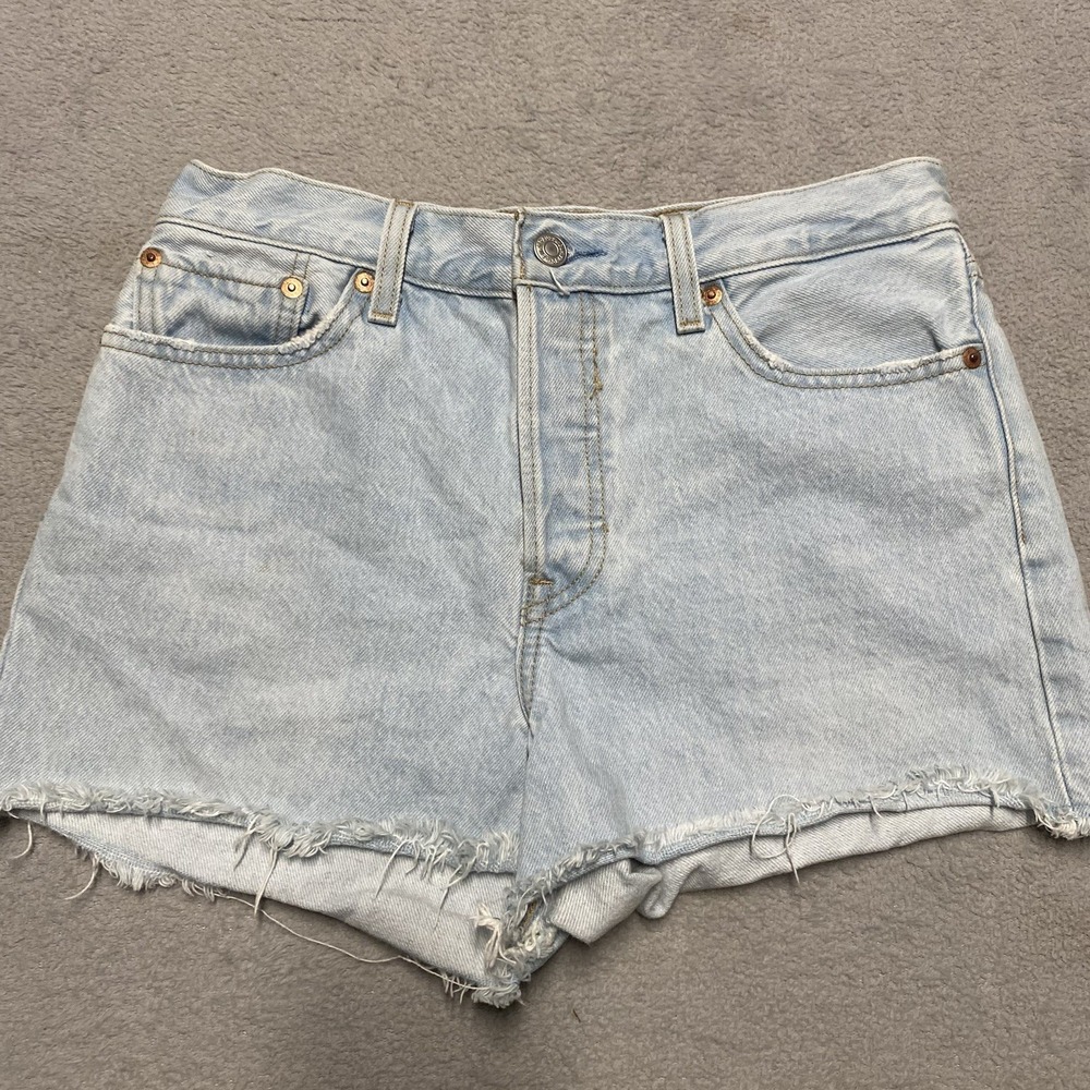 Levis‎ Premium Wedgie Shorts Womens 29 Raw Hem Button High Rise Cut Off